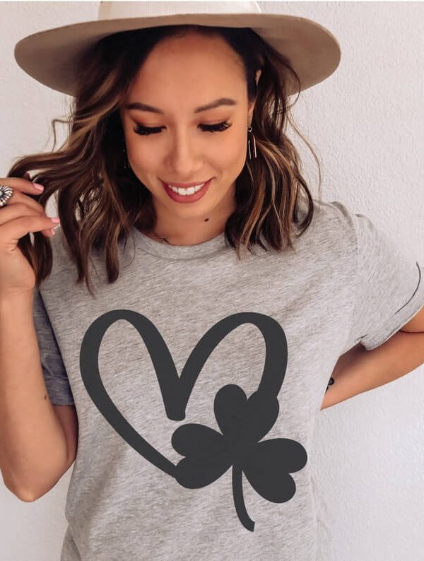 Toperth St. Patrick's Day Shamrock Heart T-Shirt