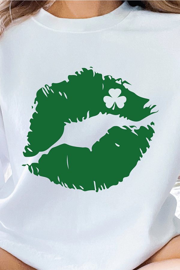 Toperth St. Patrick's  Day Lucky Kiss Sweatshirts