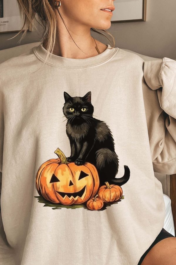 Toperth Black Cat on Pumpkin Halloween Sweatshirt