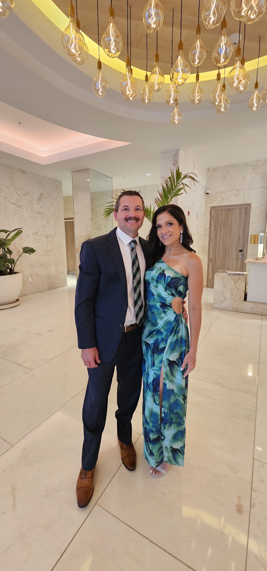 Toperth Emerald Breeze Asymmetrical Maxi Dress photo review