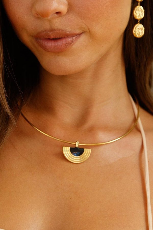 Toperth 18K Gold Lunar Pendant Necklace