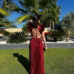 Toperth Wine Ruffle Shoulder V-Neck Pleated Maxi Dress photo review