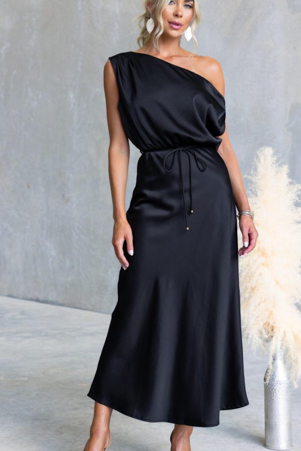 Toperth Black Draped Satin One-Shoulder Maxi Dress