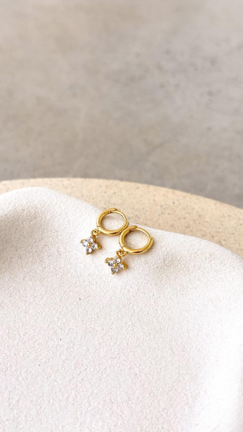 TH-02918-1 Toperth Gold Floral Drop Huggie Earrings – Toperth